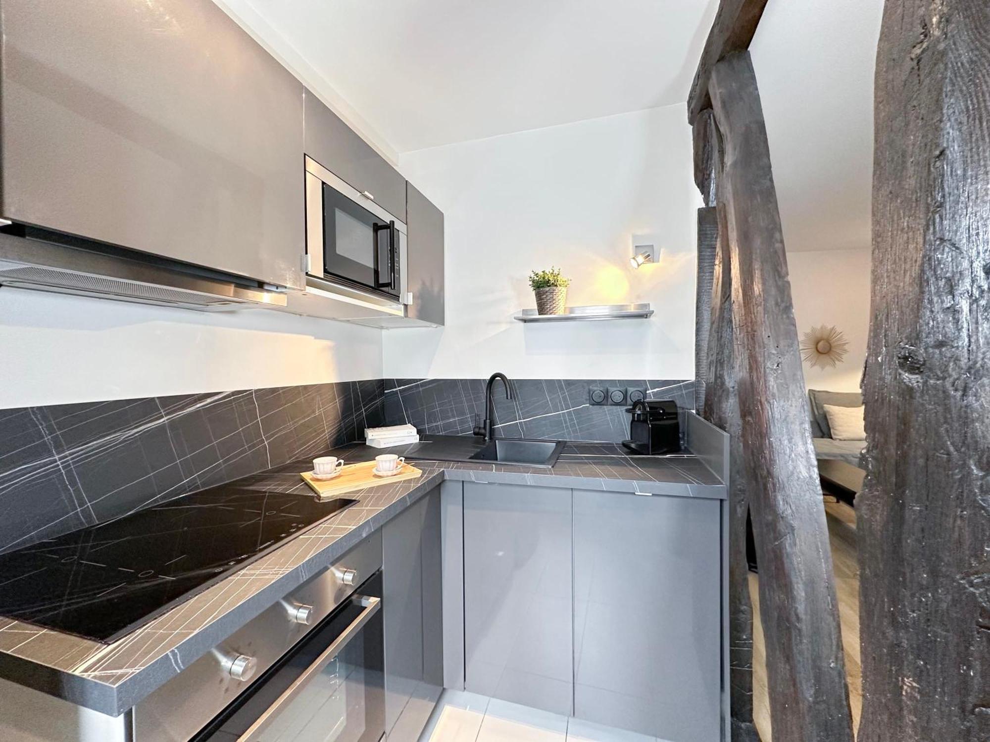Apartment Champs - Elysees Finest Flat *