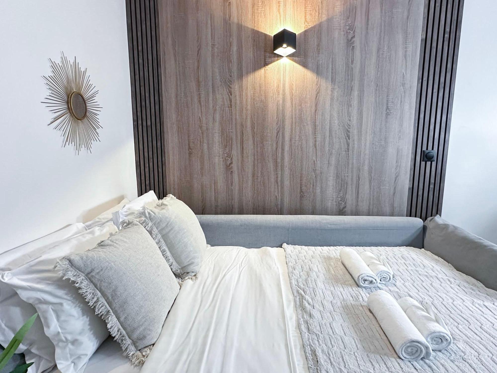Apartment Champs - Elysees Finest Flat Paris