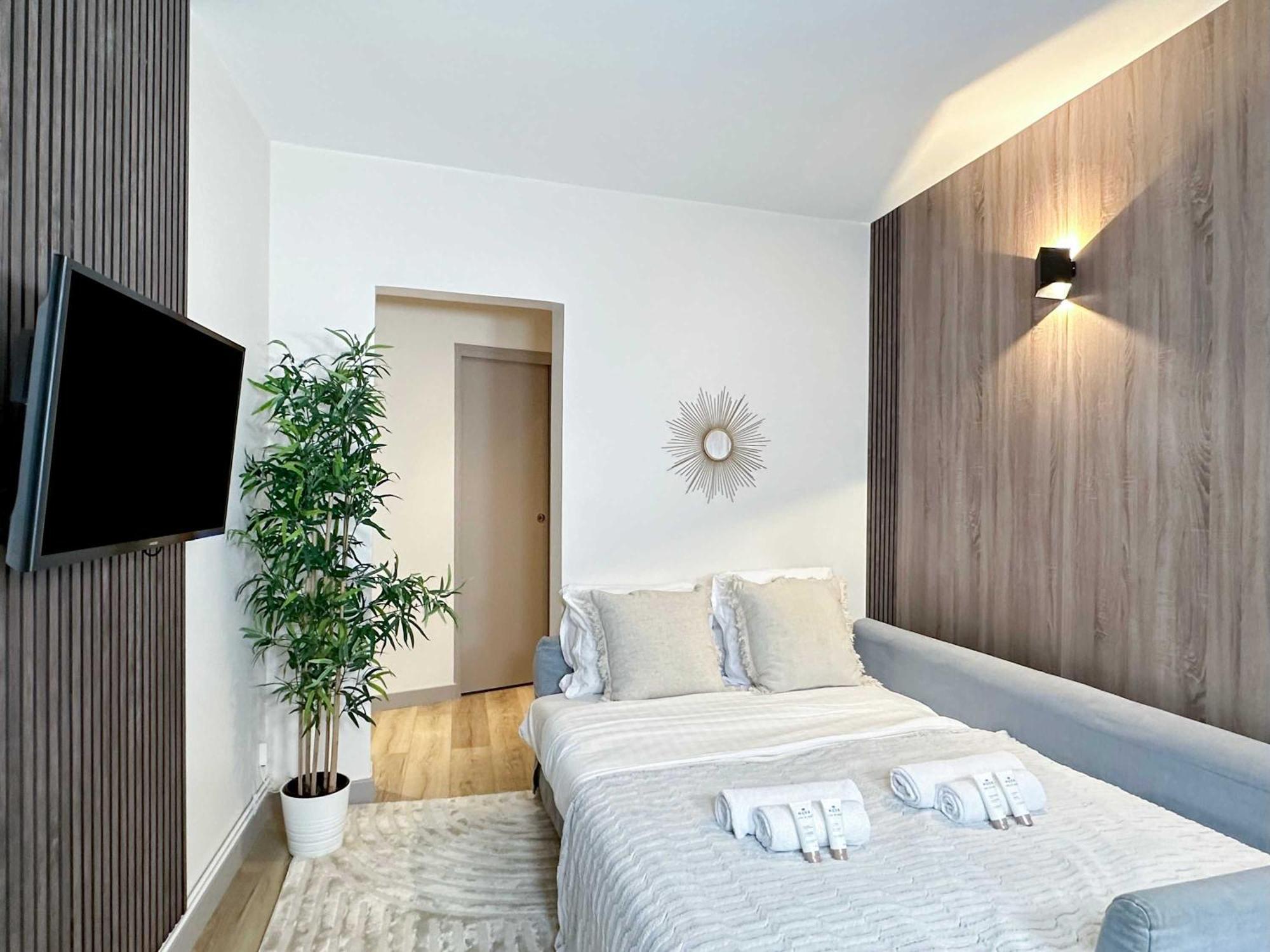 Apartment Champs - Elysees Finest Flat Paris